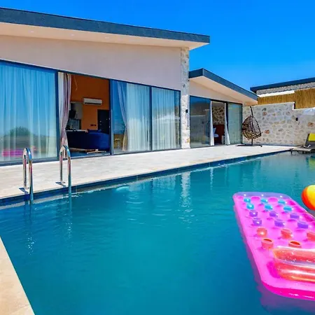 Villa Selim - 1 Bed Honeymoon With Jacuzzi In Kalkan Cavdir (Kas)