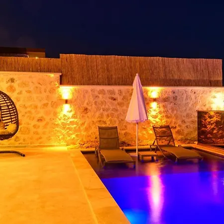 Selim - 1 Bed Honeymoon With Jacuzzi In Kalkan Cavdir (Kas)