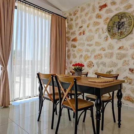 Villa Selim - 1 Bed Honeymoon With Jacuzzi In Kalkan Cavdir (Kas)