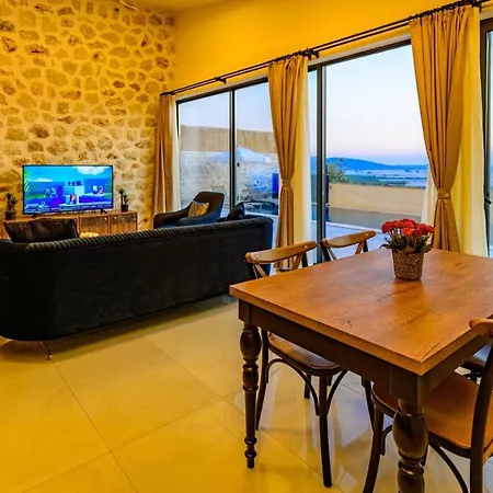 Vila Selim - 1 Bed Honeymoon With Jacuzzi In Kalkan *
